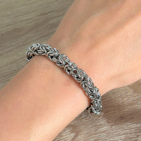 Byzantine Stainless Steel Bracelet – Unisex Handcrafted Chain, 18cm Jewelry - Picture 1 of 6